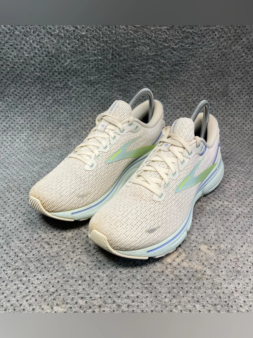 Brooks ghost 15